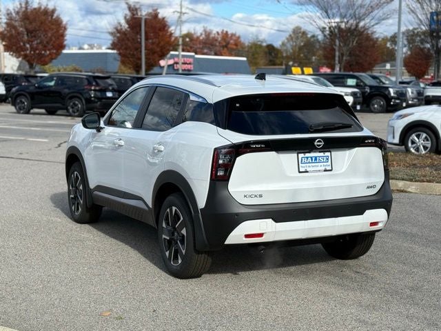2026 Nissan Kicks SV