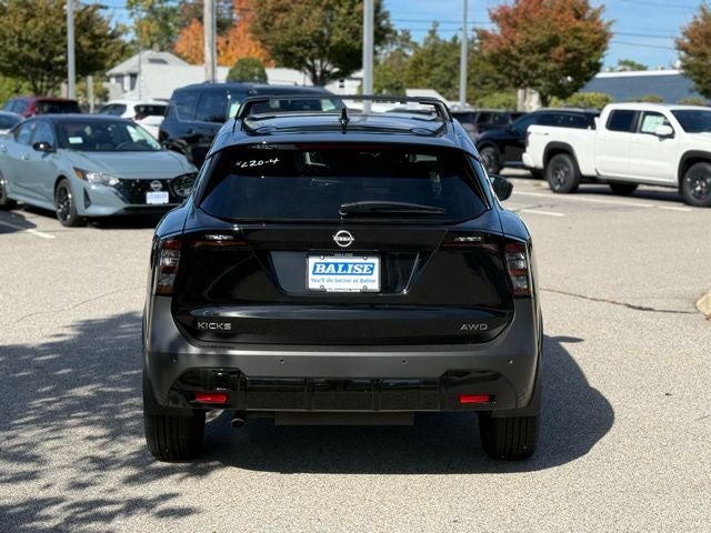 2026 Nissan Kicks SV