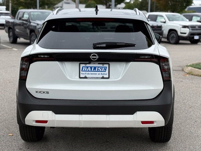 2027 Nissan Kicks SV