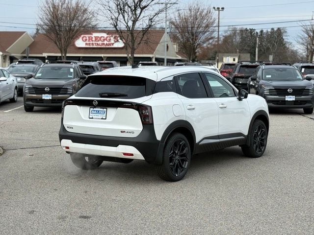 2026 Nissan Kicks SR