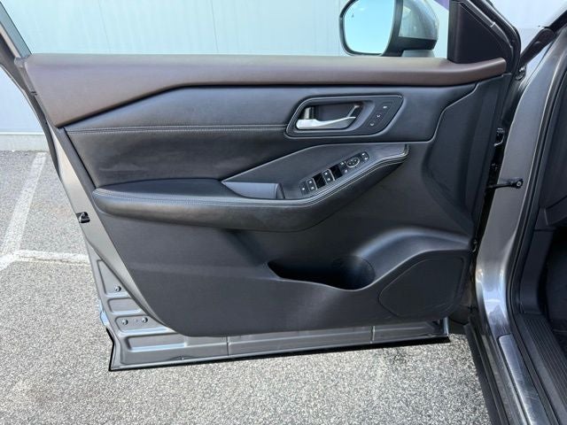 2021 Nissan Rogue SV prem pack