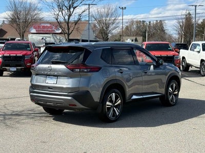 2021 Nissan Rogue SV prem pack