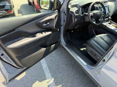 2023 Nissan Murano SV