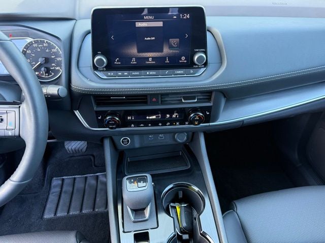 2023 Nissan Rogue SV Prem Pack