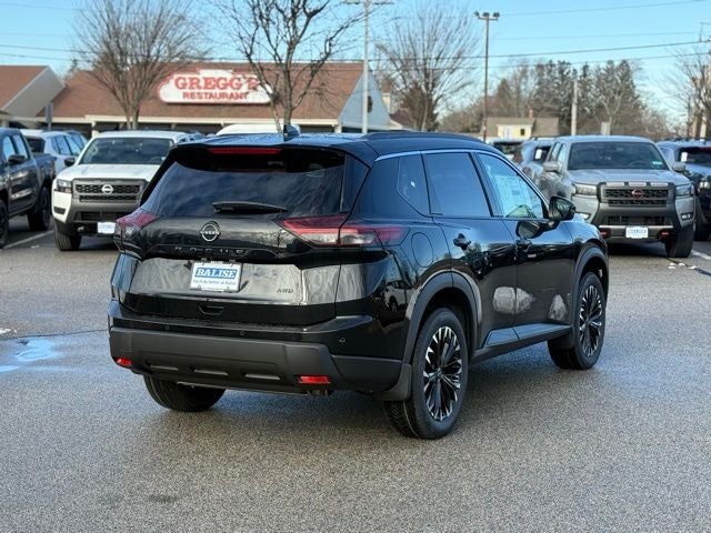 2026 Nissan Rogue Dark Armor