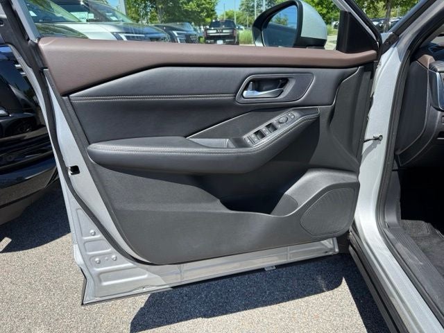 2023 Nissan Rogue SV Prem Pack
