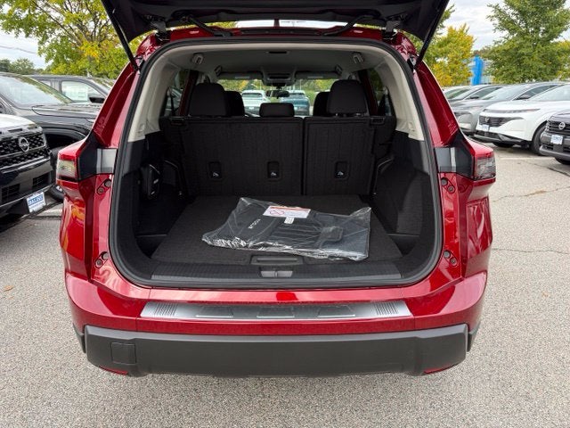 2027 Nissan Rogue SV