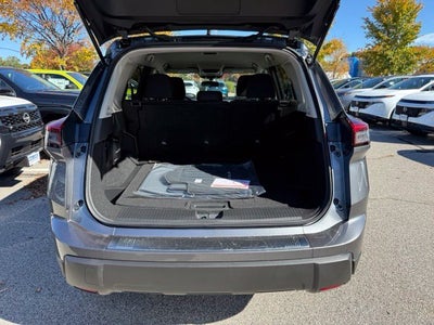 2027 Nissan Rogue SV