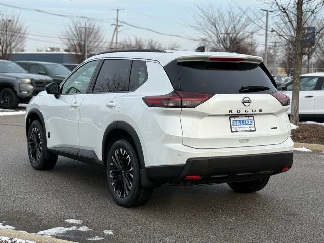 2026 Nissan Rogue Dark Armor