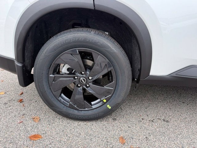 2027 Nissan Rogue SV