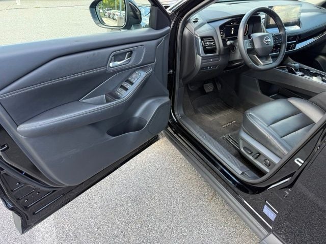 2026 Nissan Rogue SL