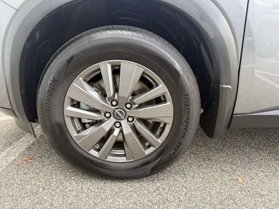 2025 Nissan Pathfinder S