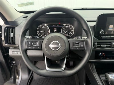 2025 Nissan Pathfinder S