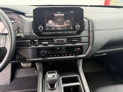 2025 Nissan Pathfinder S