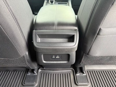 2025 Nissan Pathfinder S