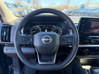 2026 Nissan Pathfinder SV