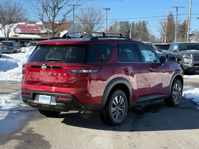 2026 Nissan Pathfinder SV