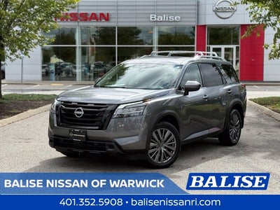2024 Nissan Pathfinder SL