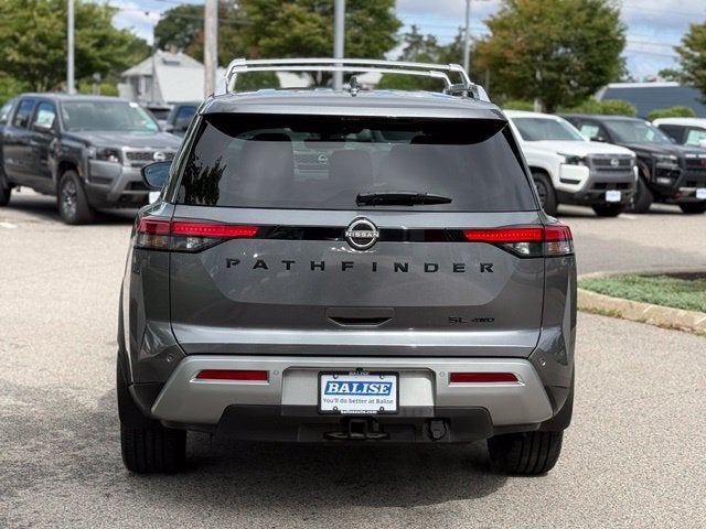 2024 Nissan Pathfinder SL