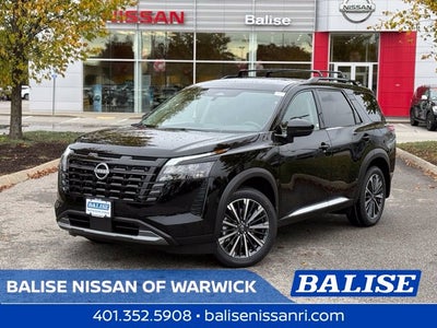 2026 Nissan Pathfinder Platinum