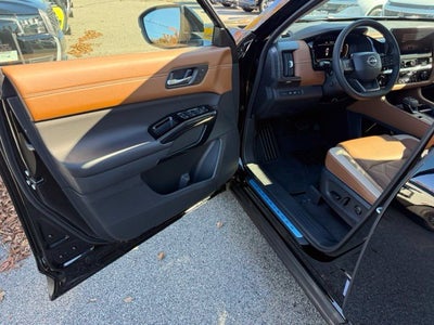 2026 Nissan Pathfinder Platinum