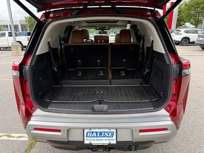 2022 Nissan Pathfinder Platinum