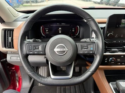 2022 Nissan Pathfinder Platinum