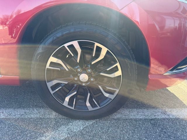 2018 Mitsubishi Outlander PHEV Base