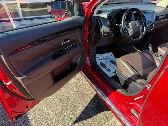 2018 Mitsubishi Outlander PHEV Base