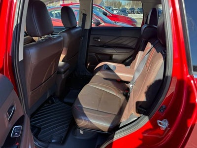 2018 Mitsubishi Outlander PHEV Base