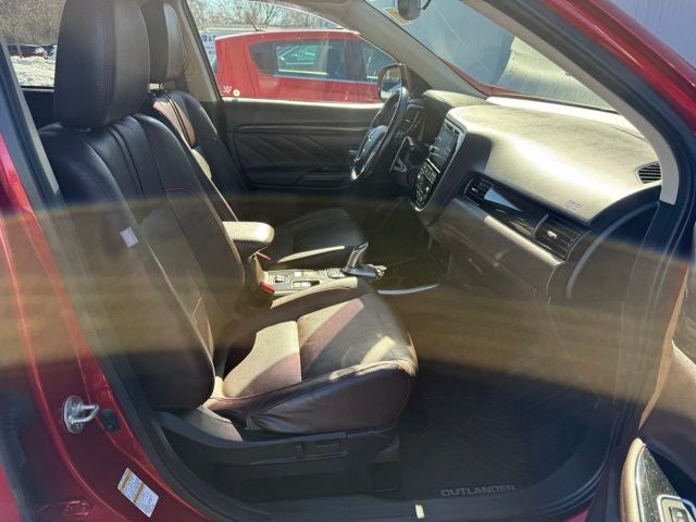 2018 Mitsubishi Outlander PHEV Base