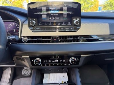 2026 Nissan Rogue Plug-In Hybrid Platinum