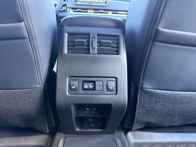 2026 Nissan Rogue Plug-In Hybrid Platinum
