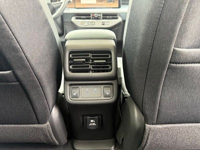 2026 Nissan Leaf PLATINUM+