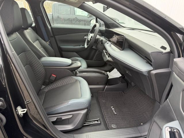 2026 Nissan Leaf PLATINUM+