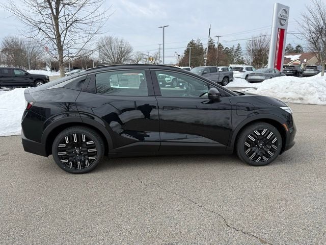 2026 Nissan Leaf PLATINUM+