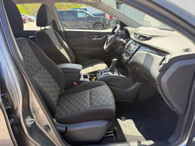 2020 Nissan Rogue Sport SV