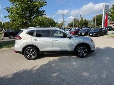2020 Nissan Rogue SV
