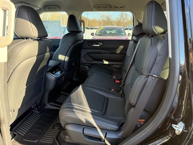 2026 Nissan Armada SV