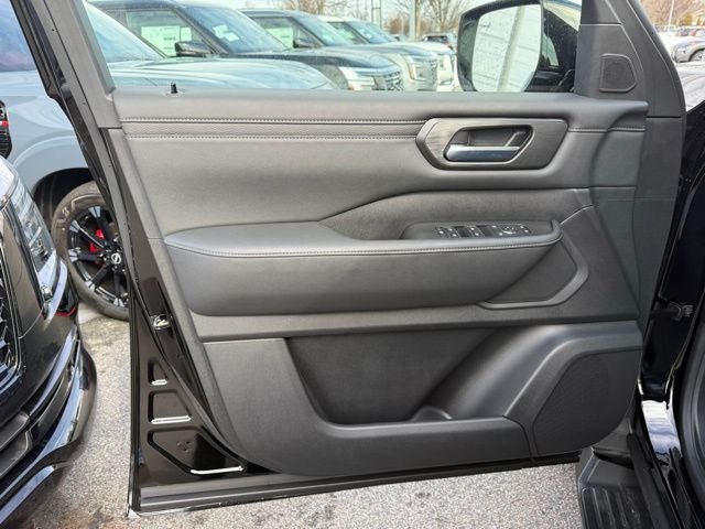 2026 Nissan Armada SV