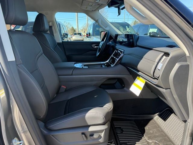 2026 Nissan Armada SV