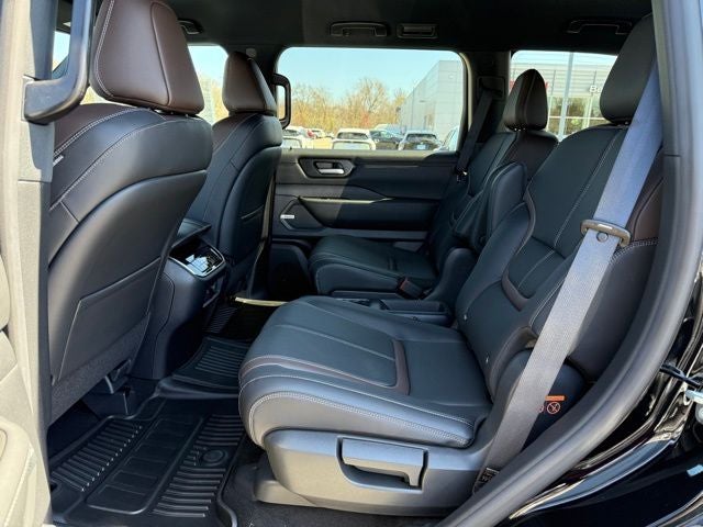 2025 Nissan Armada SL