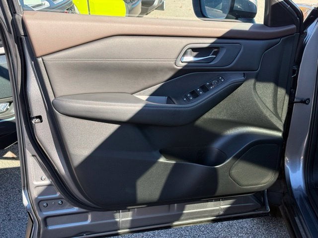2023 Nissan Rogue SV Prem Package