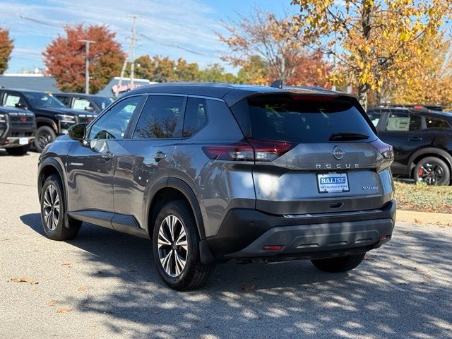 2023 Nissan Rogue SV Prem Package