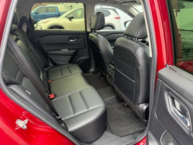 2024 Nissan Rogue SV Prem Pack
