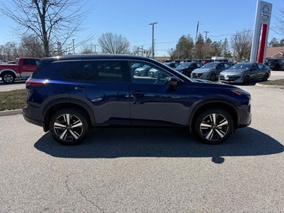 2024 Nissan Rogue SL