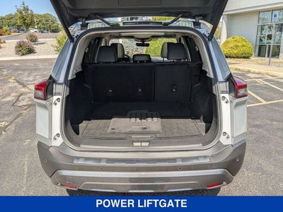 2022 Nissan Rogue SL