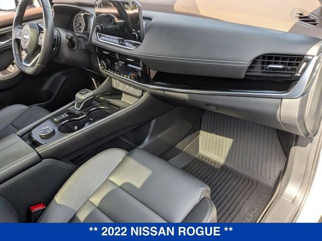 2022 Nissan Rogue SL