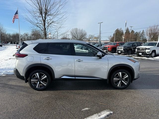 2022 Nissan Rogue SL