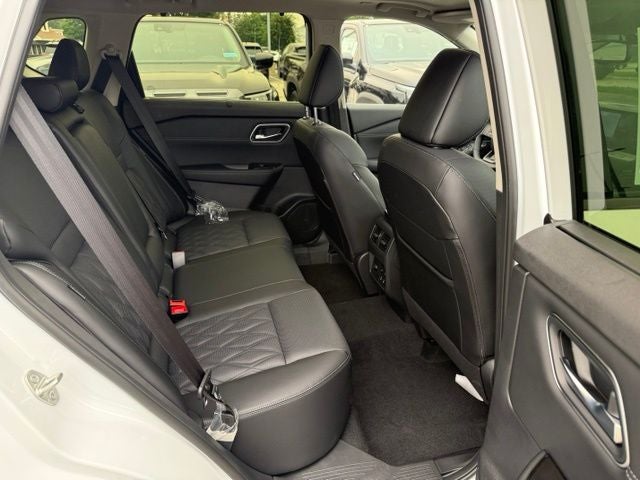 2026 Nissan Rogue Platinum - Photo 28